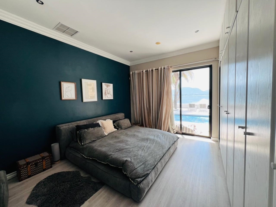 5 Bedroom Property for Sale in Pecanwood Estate North West